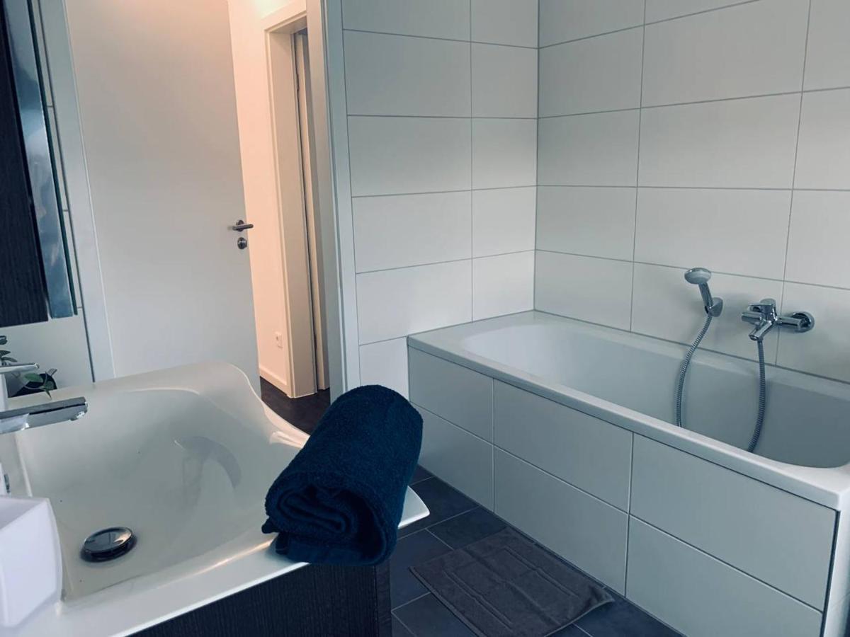 Apartment Mit Penthouse Charakter In เดรสเดน ภายนอก รูปภาพ
