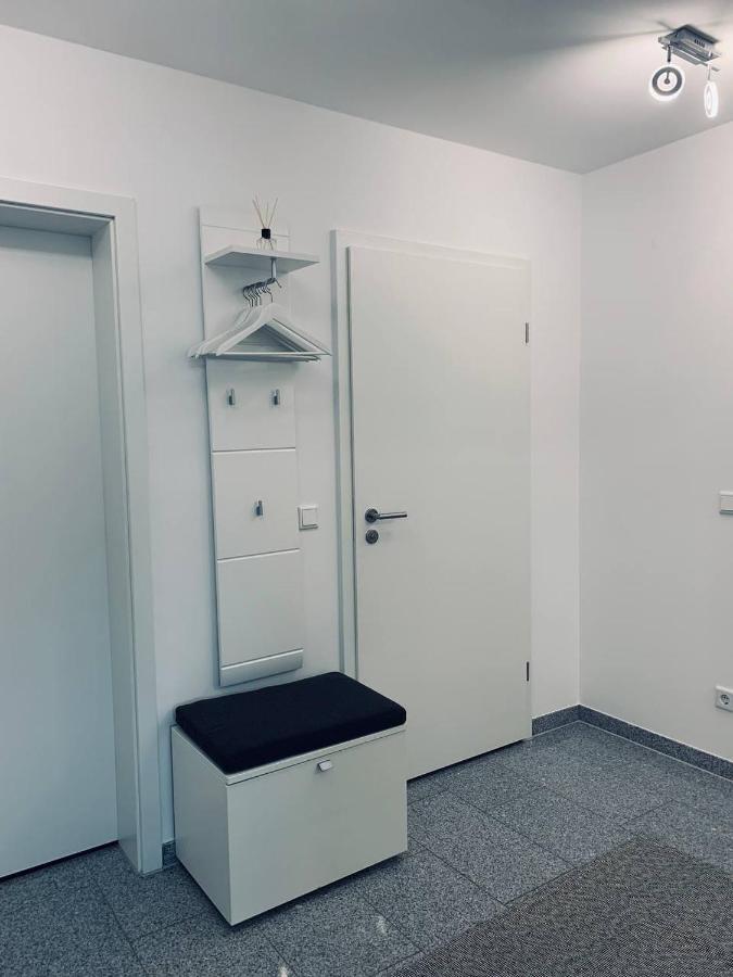 Apartment Mit Penthouse Charakter In เดรสเดน ภายนอก รูปภาพ
