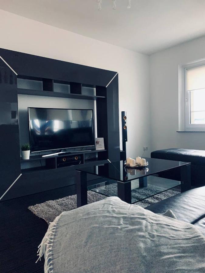 Apartment Mit Penthouse Charakter In เดรสเดน ภายนอก รูปภาพ